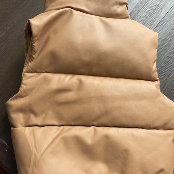 Puffer jacket - Picture 2 of 3